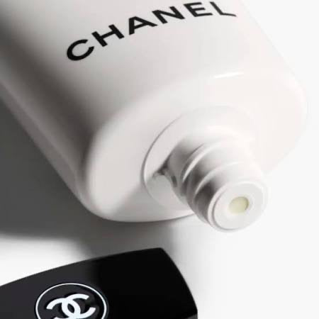 Chanel La Mousse Cream-To-Foam 柔亮深層潔膚乳抗污染潔膚乳 150ml #山茶花柔和泡沫潔膚乳 #洗面奶