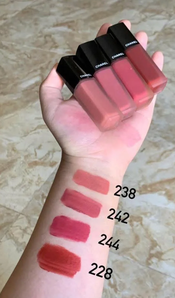 Chanel Rouge Allure Liquid Velvet 緞光柔滑唇釉