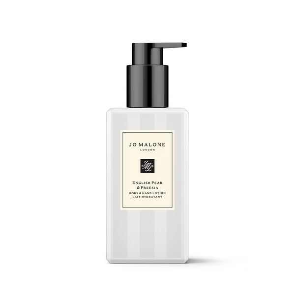 Jo Malone London(祖馬龍) 的明星經典款產品——英國梨與小蒼蘭手部及身體潤膚乳液(250ml)English Pear & Freesia Body & Hand Lotion