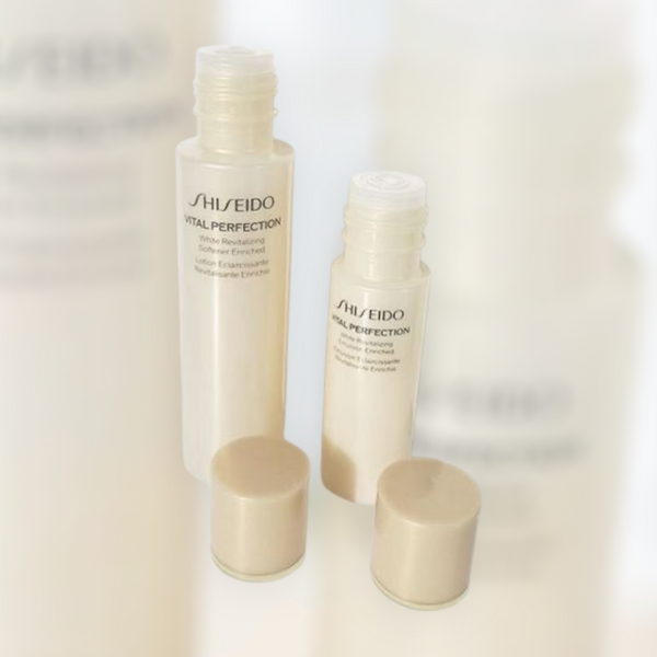 資生堂 新版悅薇 緊顏亮膚水乳2件套裝 <悅薇水75ml+乳液30ml 各1枝> Shiseido Vital Perfection Bright Revitalizing Lotion Enriched 75ml+ Emulsion 30ml