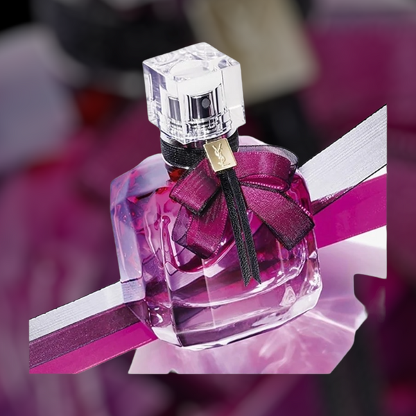 Ysl 聖羅蘭 Mon Paris Intensement EDP 反轉巴黎濃情(花耀)50ml #💓熱戀中的香水 “花耀”添加了西普玫瑰,不會太濃烈!明快輕鬆,脆爽香甜!屬於“玫瑰斬”的戀愛荷爾蒙