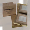 Burberry🤍風衣定妝蜜粉餅 11g 大熱#01 Fair 新一代定妝蜜粉餅 超效持妝+提亮柔焦2合1 💗24hrs控油輕紗霧面感