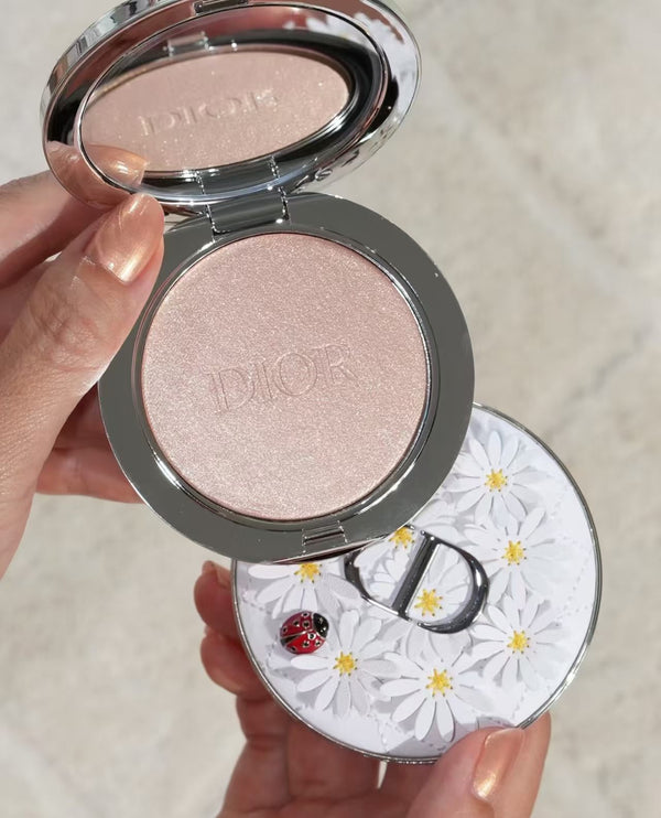 Dior迪奧 2026年夏季限量版超完美持久亮采餅 Forever Glow Luminizer #003 Sun-Kissed 粼光金