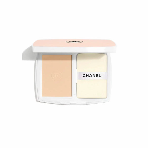 Chanel Le Blanc Compact Foundation SPF 25 / PA+++ #Ultimate Long-Wear #All-Day Lightweight Flawless Compact Foundation