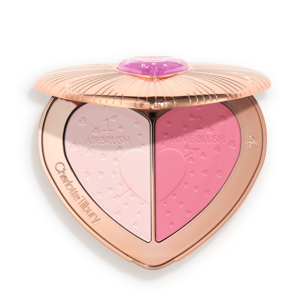 Charlotte Tilbury 推出的限定版 「Pillow Talk Beauty Soulmates Face Palette」（心動夢幻氣色盤 / 雙色愛心腮紅盤）